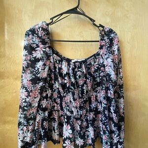 Chic Floral Top